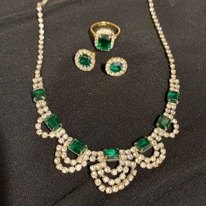 Faux costume emerald diamond trio - necklace, earrings and ring! Dazzling!!